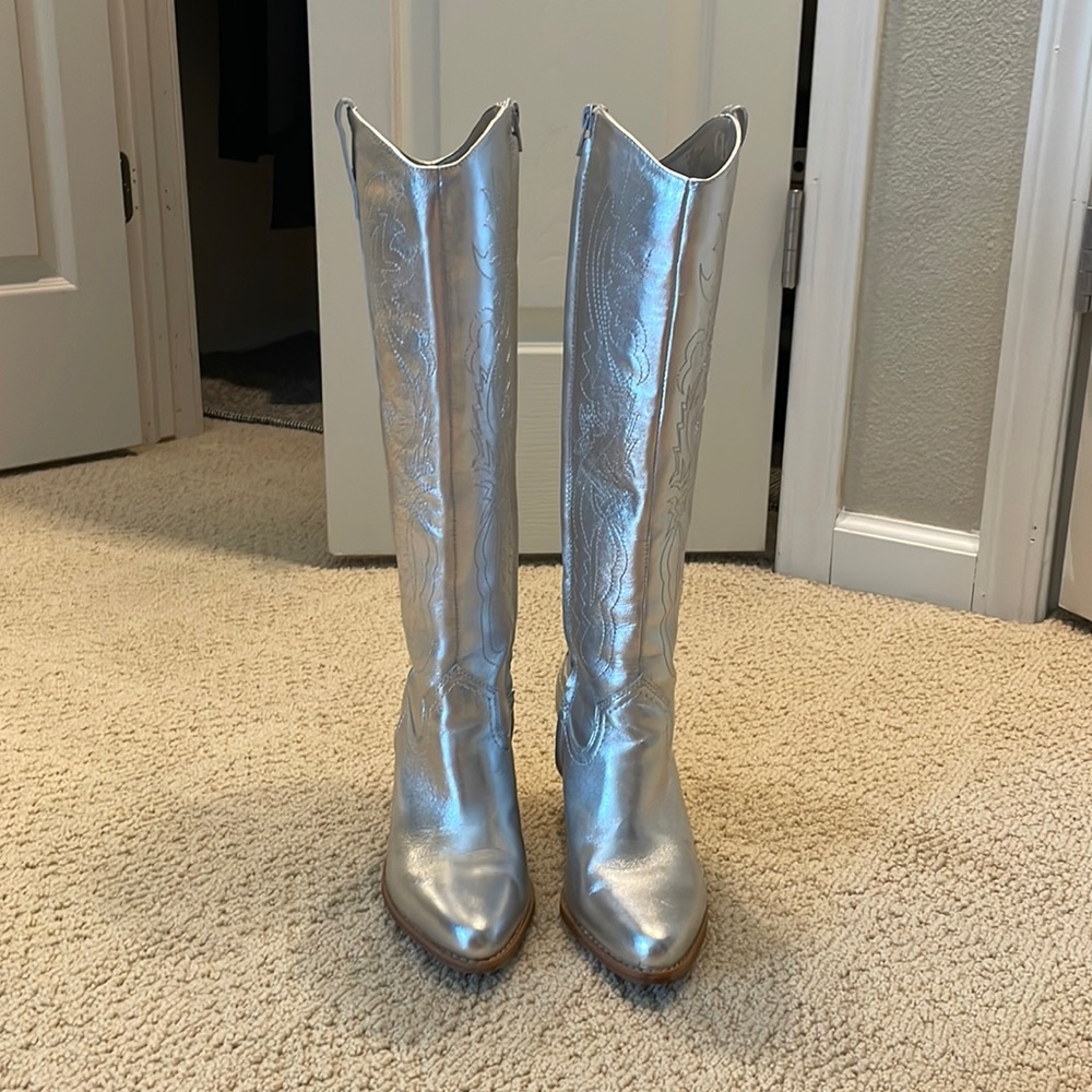 Worn Once Silver Cowboy Boots